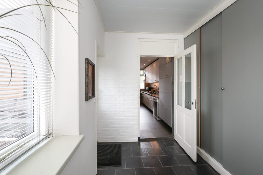 Photo 32 of Stationsweg 39