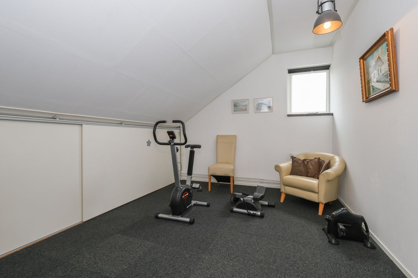 Photo 44 of Stationsweg 39