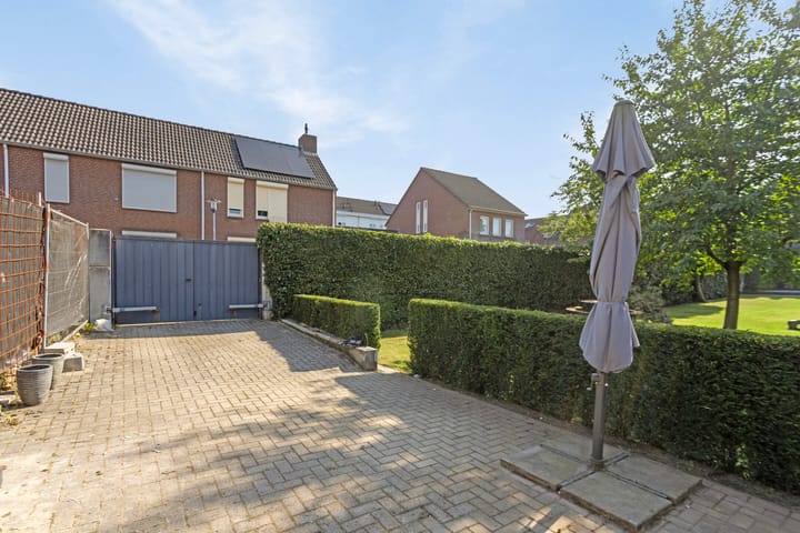 Foto 42 van Dorpsstraat 84