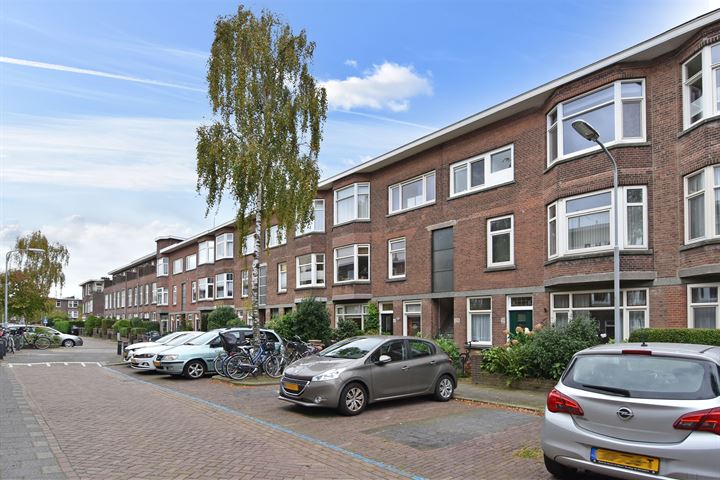 View photo 1 of van Naeltwijckstraat 42