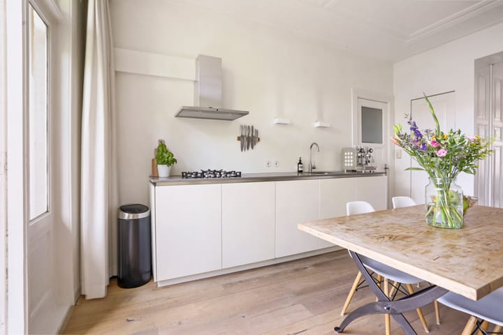 Foto 13 van Admiraal De Ruijterweg 127-2