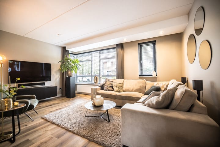 Foto 2 van Waterspiegel 42