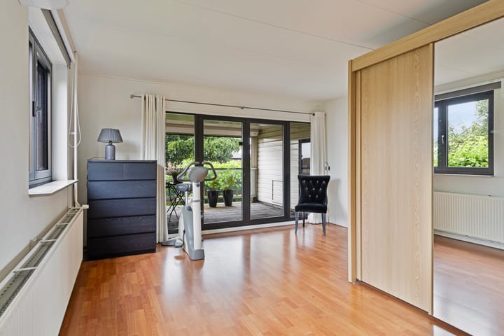 Foto 25 van Voorstraat 3