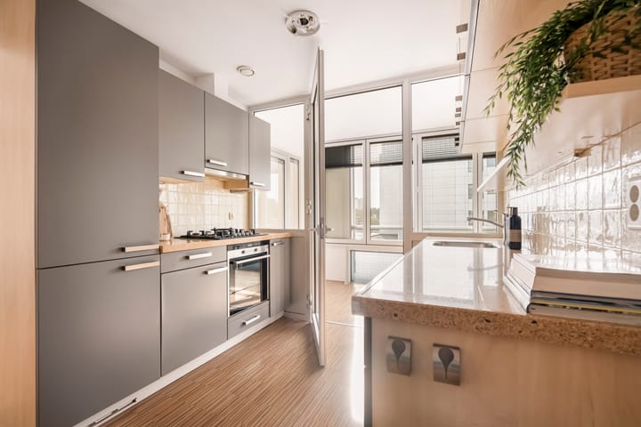 Foto 8 van Arent Janszoon Ernststraat 176