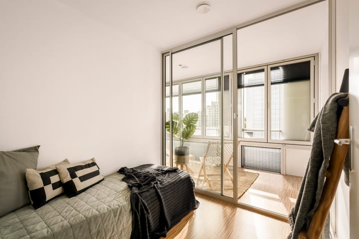 Foto 20 van Arent Janszoon Ernststraat 176