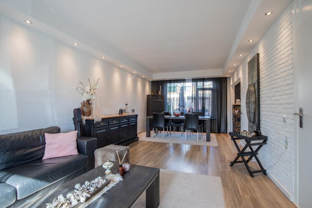 Photo 12 of Aggerstraat 22