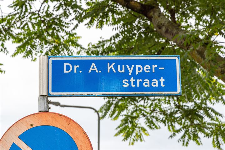 View photo 3 of Dr. A. Kuyperstraat 92