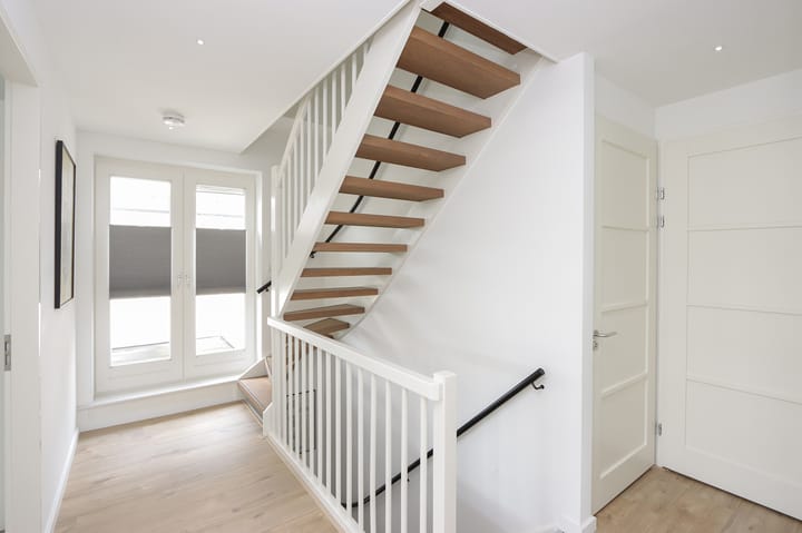 Foto 29 van Niels Bohrstraat 4