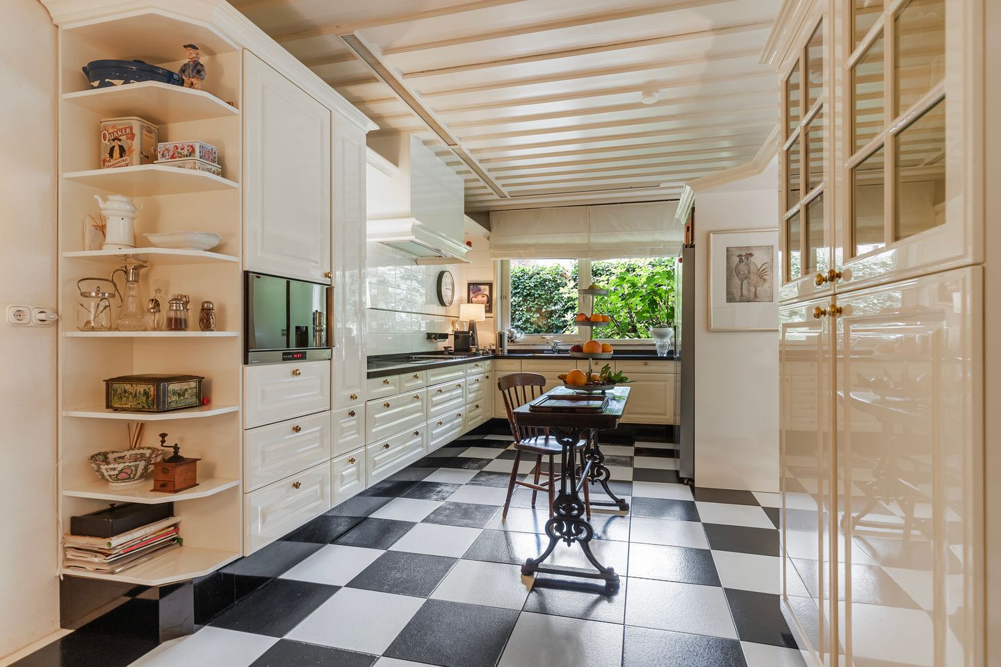 Foto 14 van Magnolialaan 14