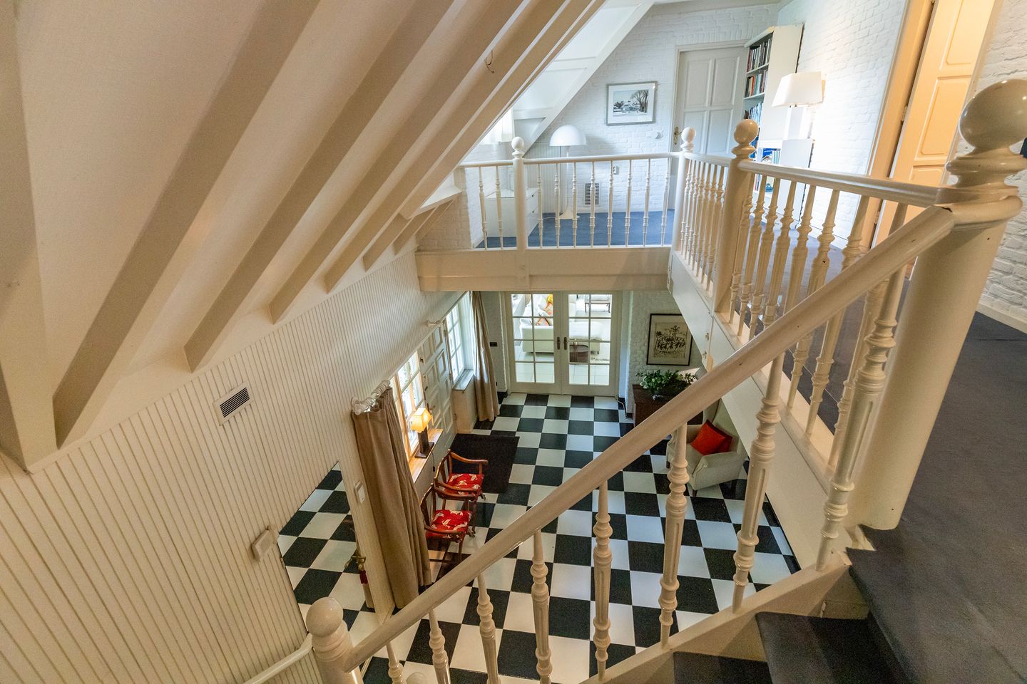 Foto 35 van Magnolialaan 14