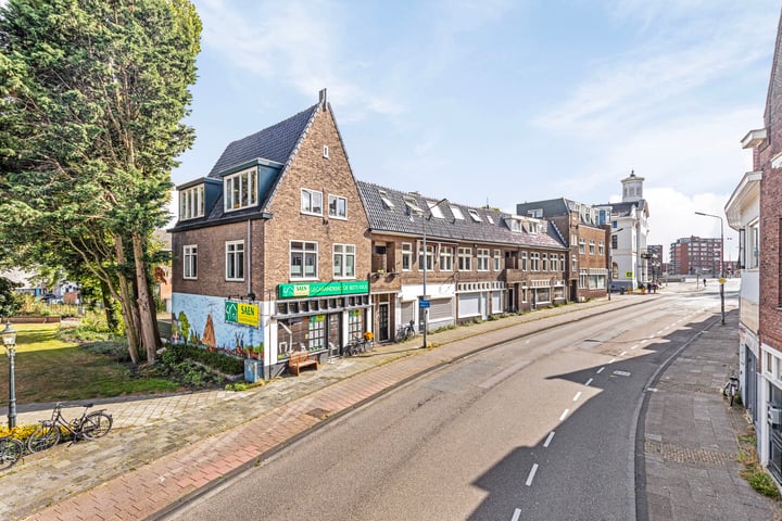 View photo 30 of A.F. de Savornin Lohmanstraat 8-A