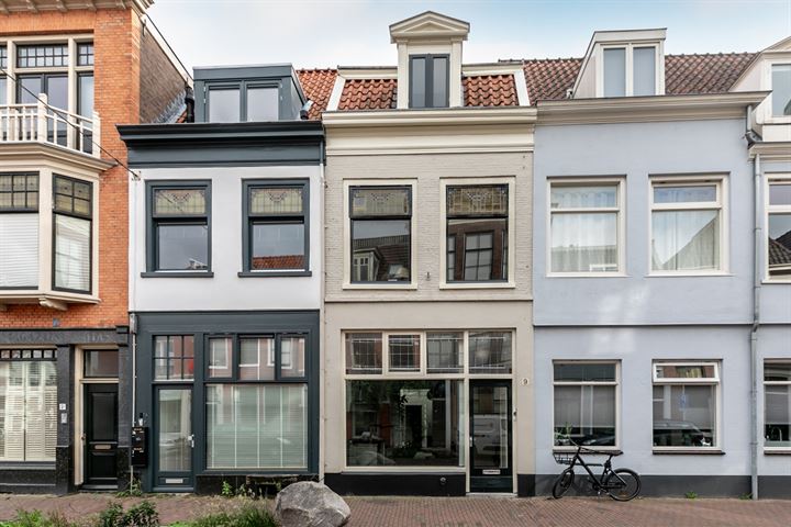 Bekijk foto 1 van Jansstraat 9