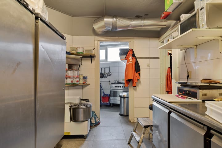 Foto 11 van Van Egmondkade 96