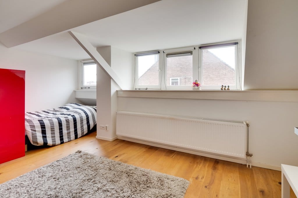 Foto 10 van Jan van Scorelstraat 142-C