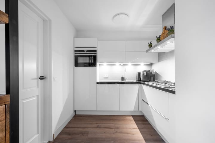 Photo 11 of Boterbloem 10