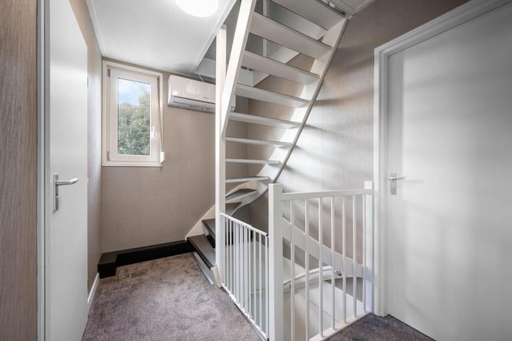 Photo 18 of Boterbloem 10