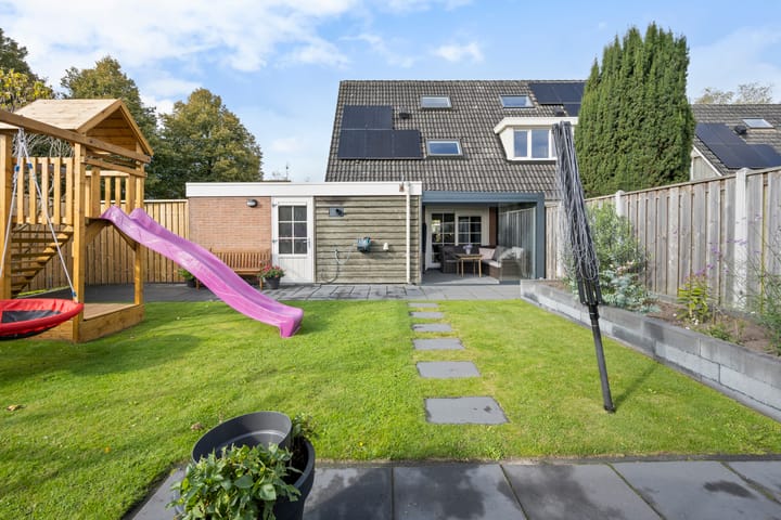 Photo 33 of Boterbloem 10