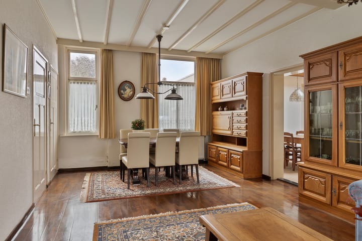 Foto 13 van Meerstraat 9