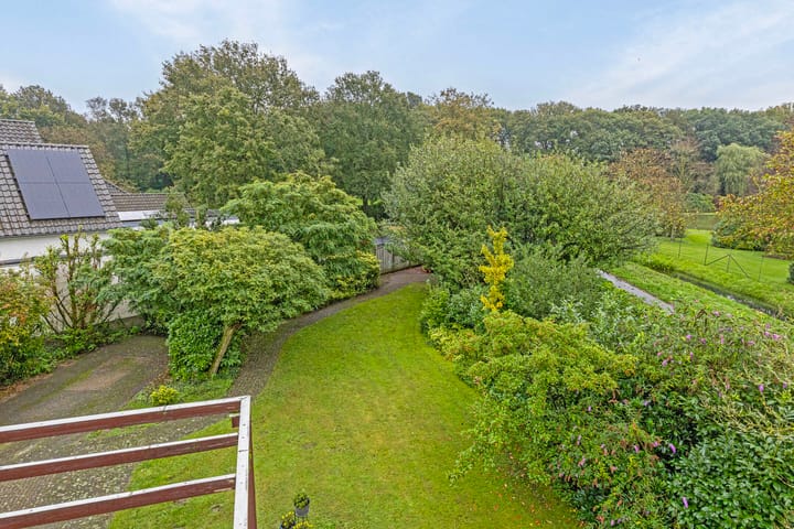 Foto 31 van Meerstraat 9