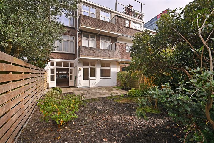 View photo 23 of Van den Boschstraat 231