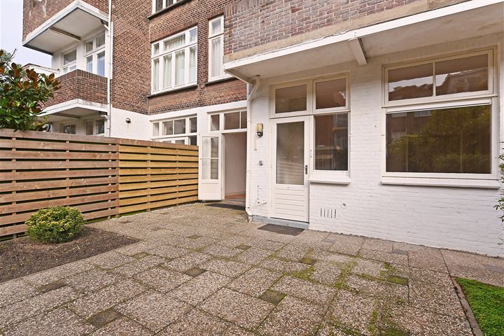 View photo 24 of Van den Boschstraat 231