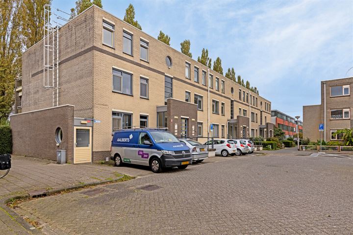 Bekijk foto van Springerstraat 131