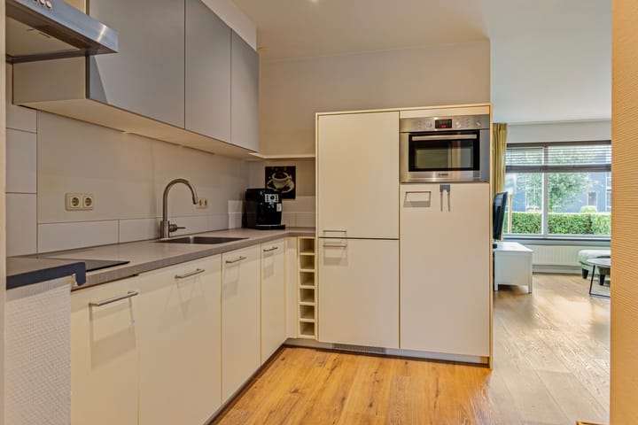 Foto 9 van Beatrixstraat 8