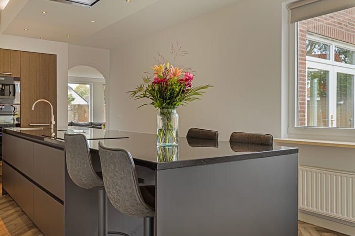 Photo 22 of Sint Annastraat 3