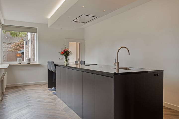 Photo 27 of Sint Annastraat 3