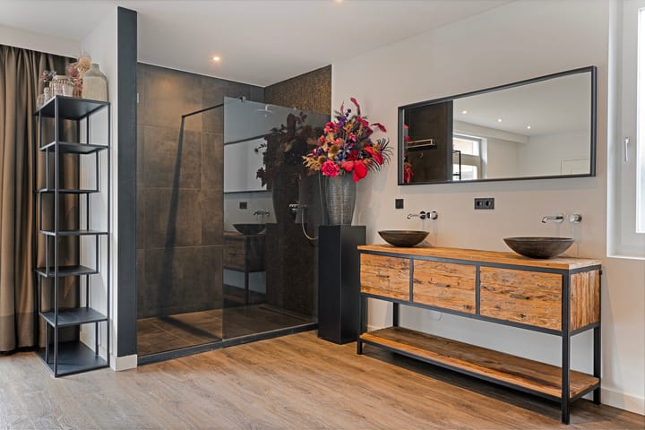 Photo 34 of Sint Annastraat 3