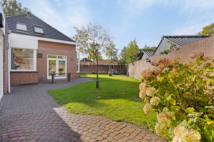 Photo 58 of Sint Annastraat 3