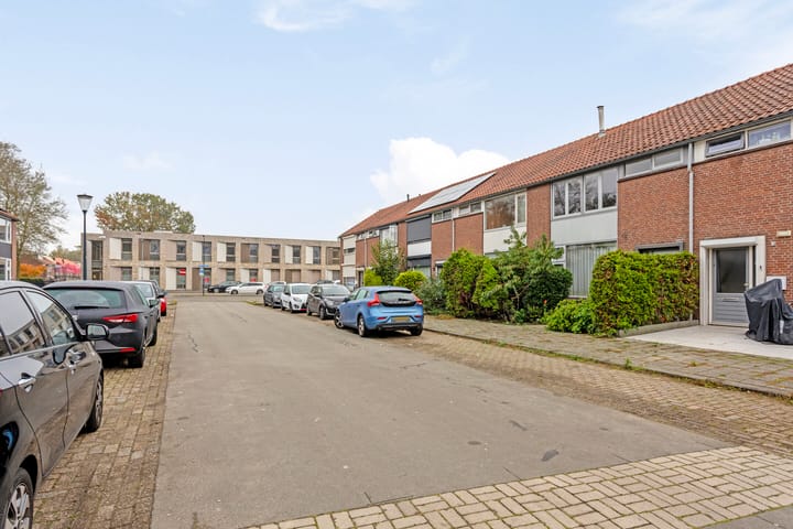 Foto 2 van Bruno Renardstraat 12