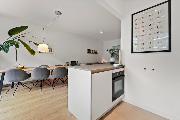 Foto 21 van Nolensstraat 15-A