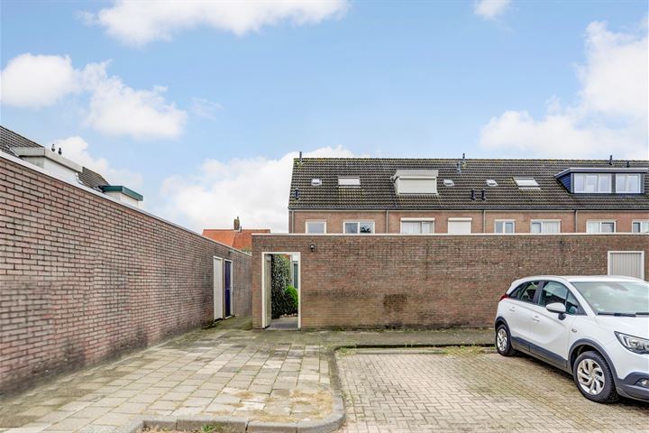 Bekijk foto 36 van Gerlachusstraat 51