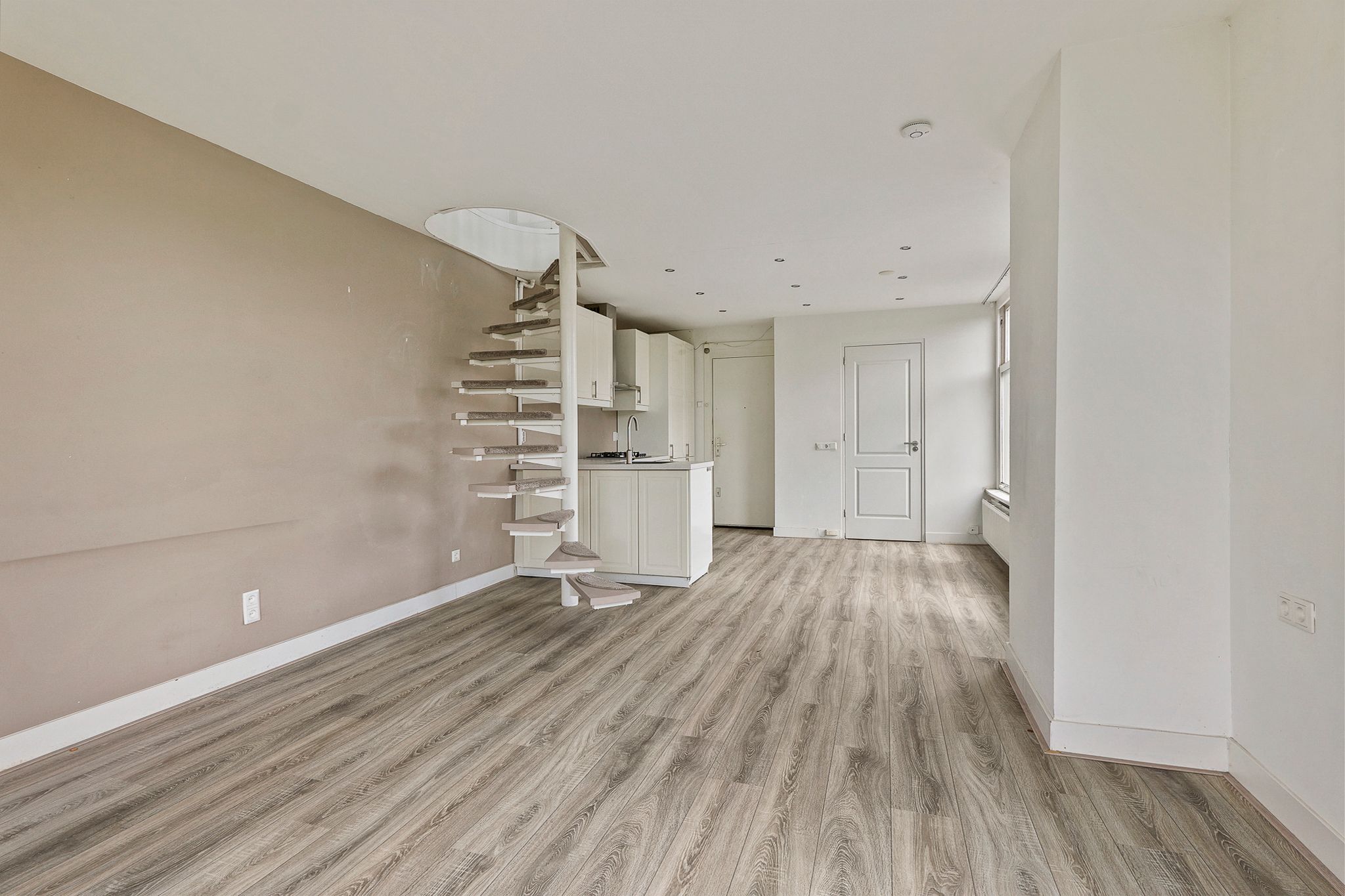 Foto 9 van Nieuwe Tuinstraat 2-3