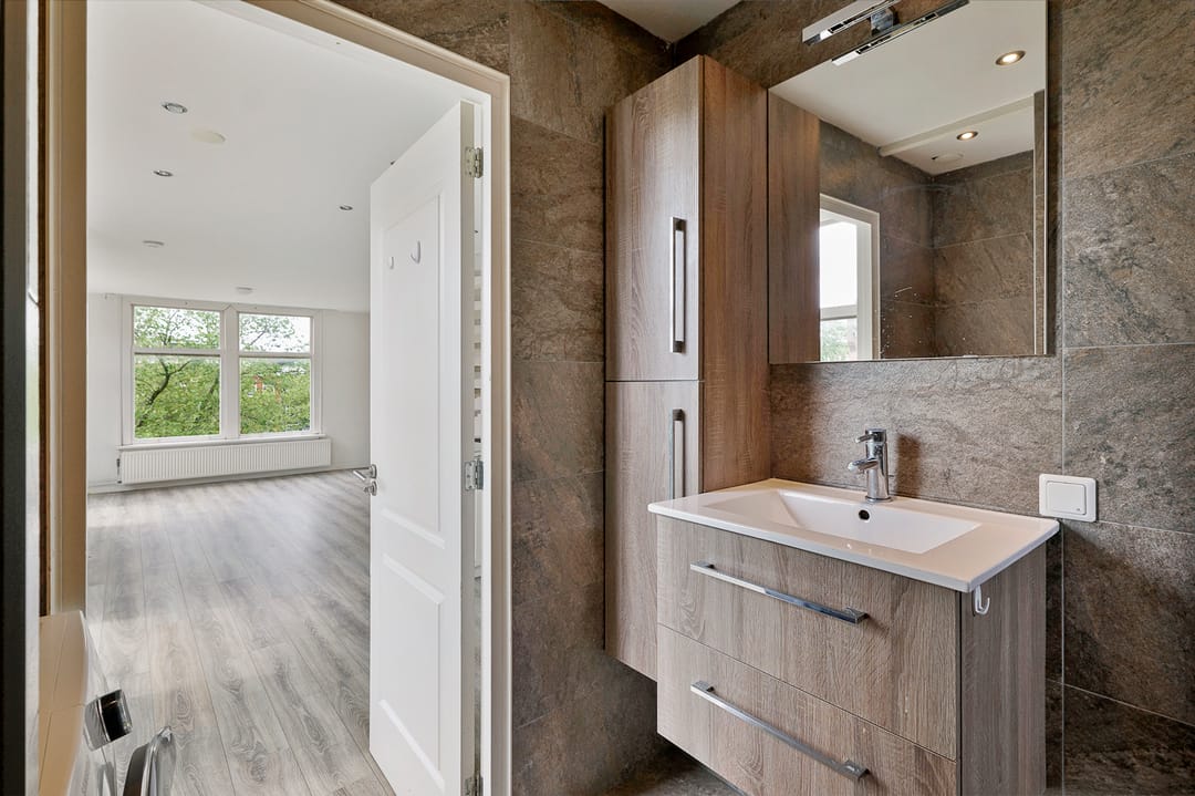 Foto 16 van Nieuwe Tuinstraat 2-3