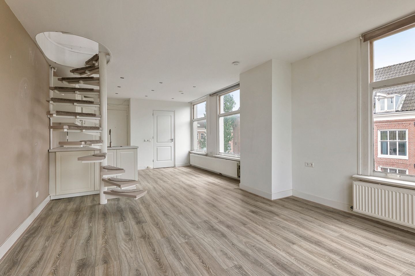 Foto 10 van Nieuwe Tuinstraat 2-3