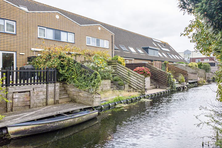 Foto 15 van Stella Agsteribbeland 11