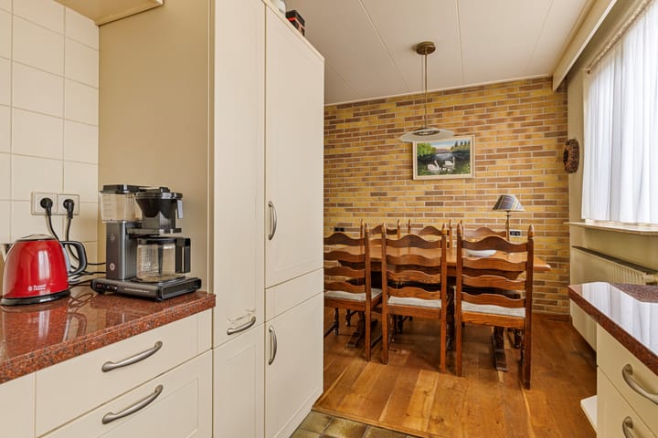 Foto 16 van Lekstraat 21