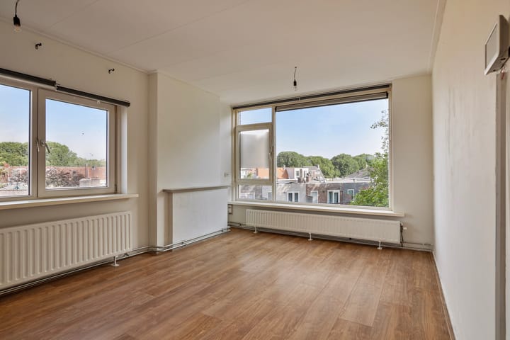 Foto 3 van Newtonplein 77