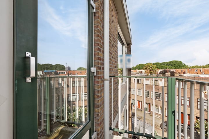 Foto 20 van Newtonplein 77