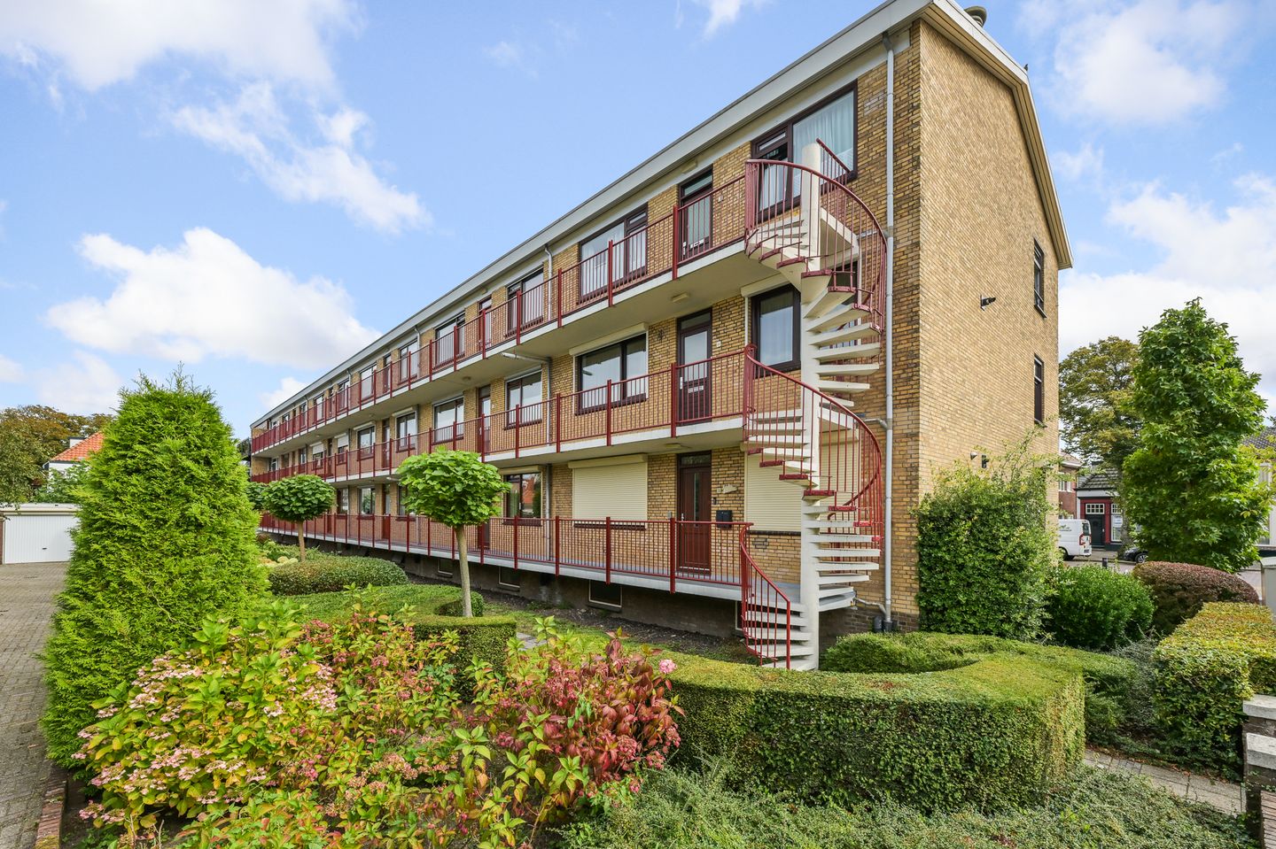 Foto 1 van Driehuizerkerkweg 56