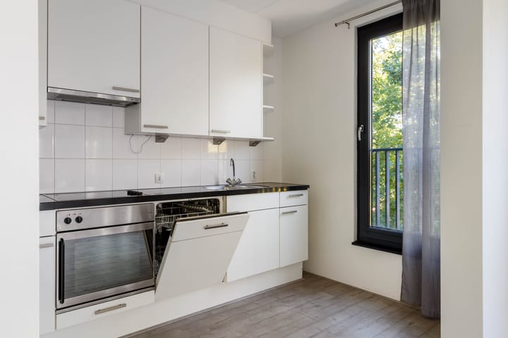 Foto 15 van Menno van Coehoornstraat 87