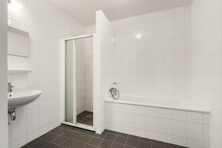 Foto 16 van Menno van Coehoornstraat 87