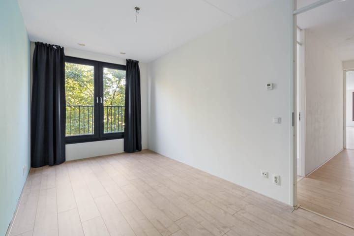 Foto 19 van Menno van Coehoornstraat 87