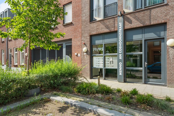 Foto 30 van Menno van Coehoornstraat 87