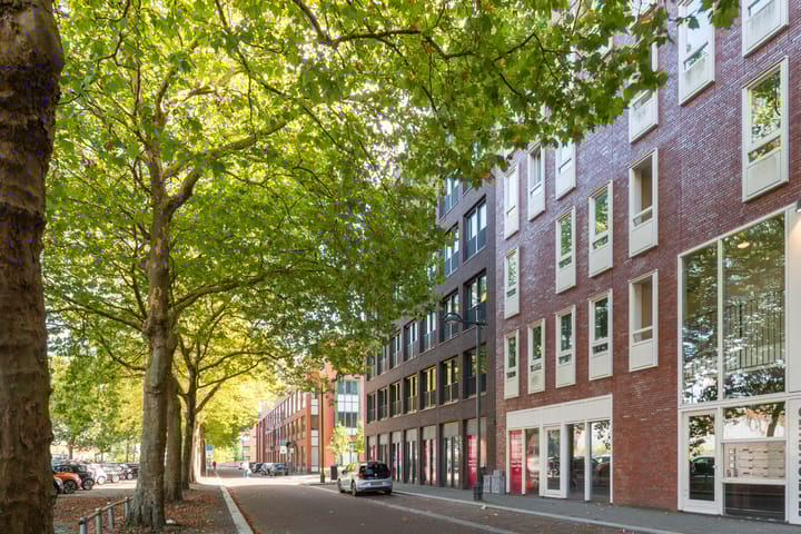 Foto 37 van Menno van Coehoornstraat 87