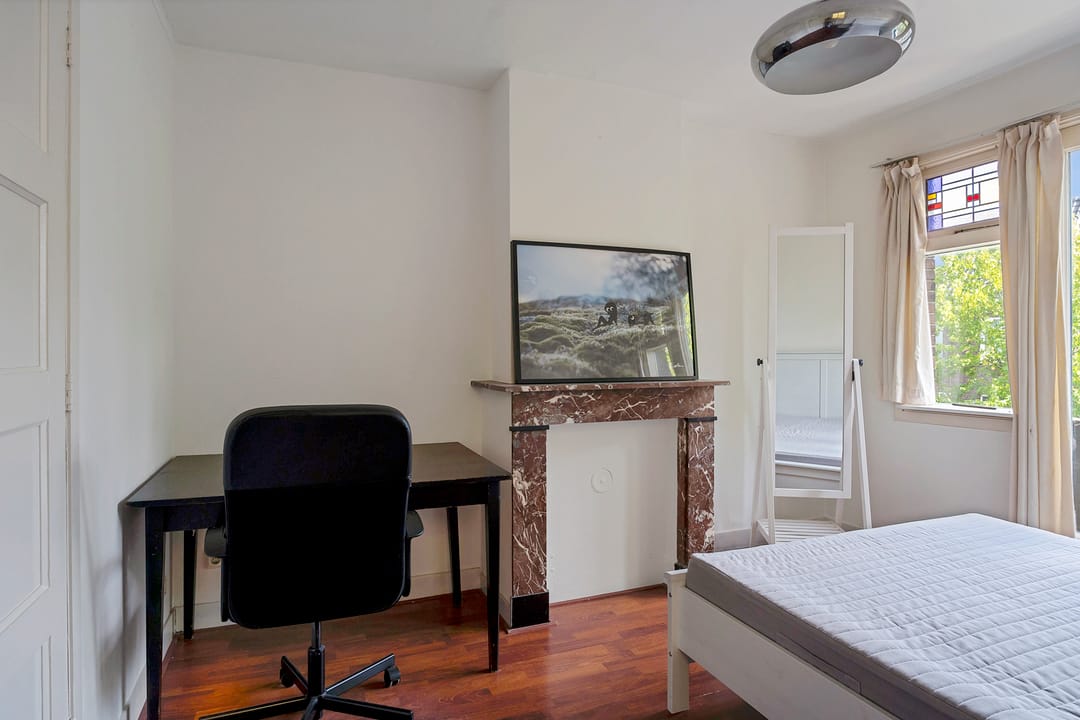 Photo 16 of Hugo de Grootstraat 304