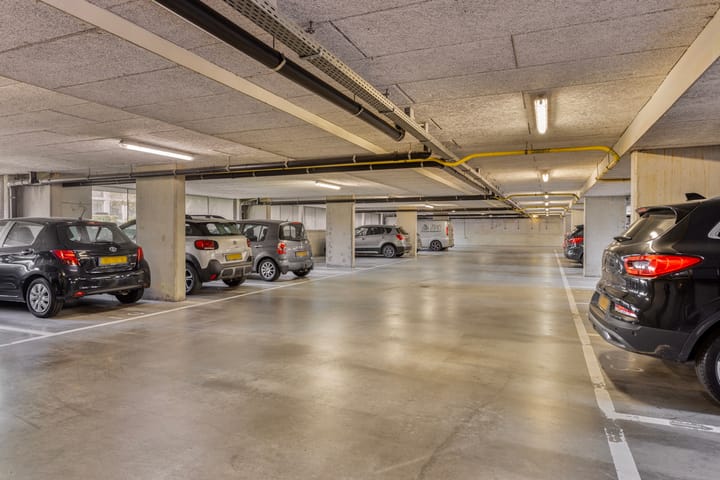 Foto 3 van Anna van Burenstraat 41