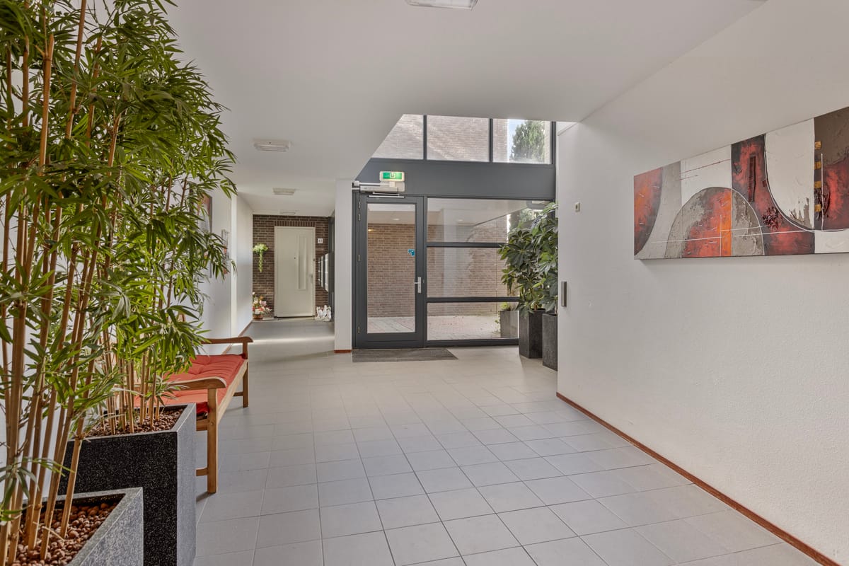 Foto 6 van Anna van Burenstraat 41